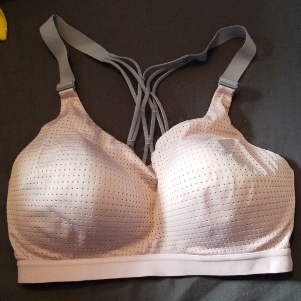 VS STRAPPY SPORTS BRA